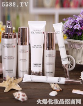 ȫ�ܠI�B(y��ng)�aˮ�Ҿ�